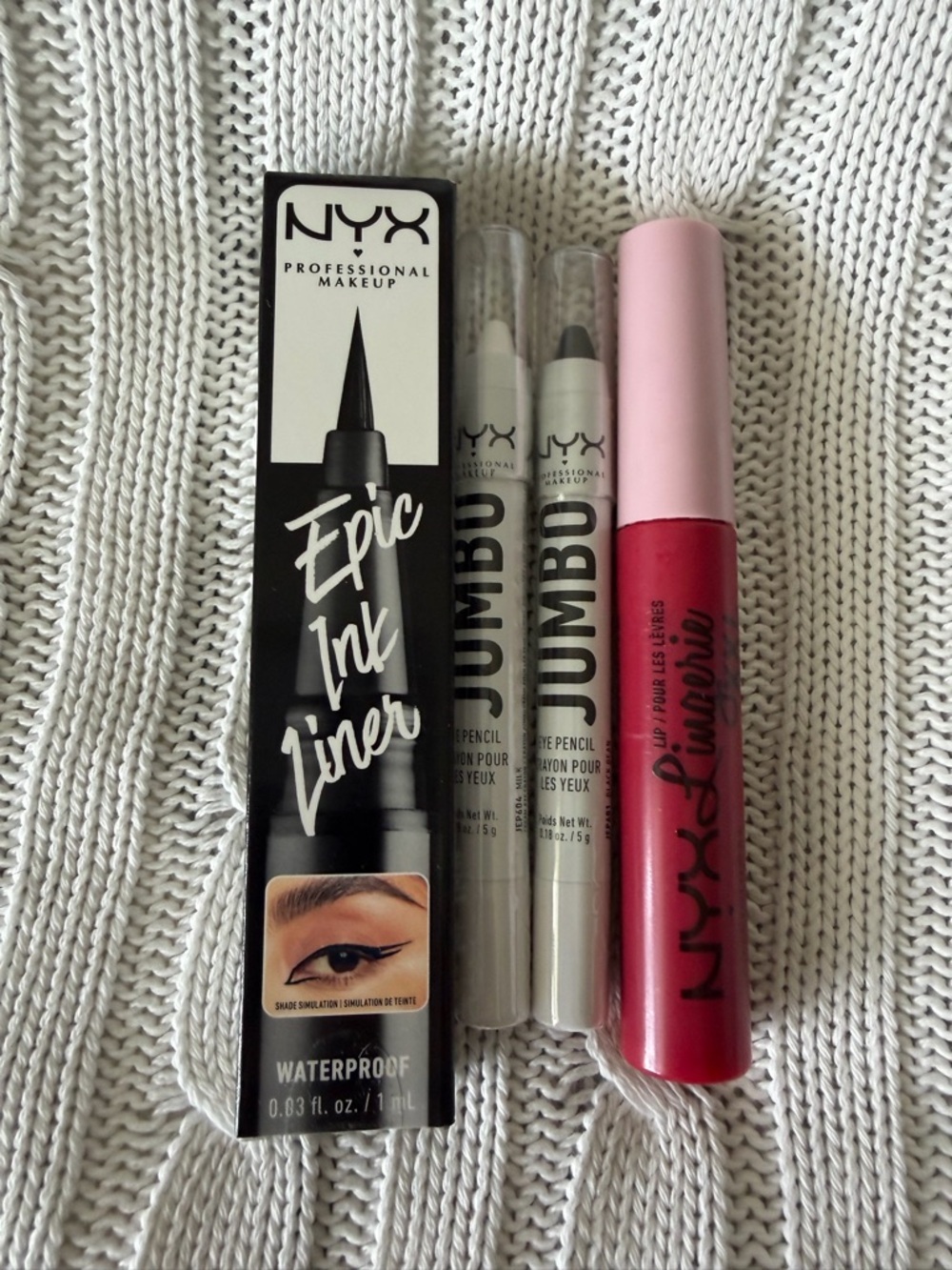 NYX Makeup Bundle NEW Classic Eye Lip Set Liner Gloss Black Red Beauty Queen